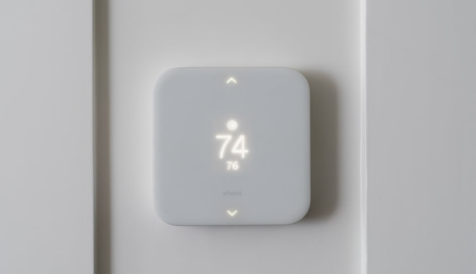 Vivint Long Beach Smart Thermostat